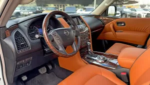 2012 نيسان باترول LE TITANIUM