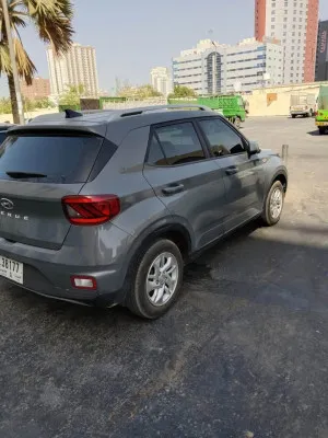 2020 Hyundai Venue SE