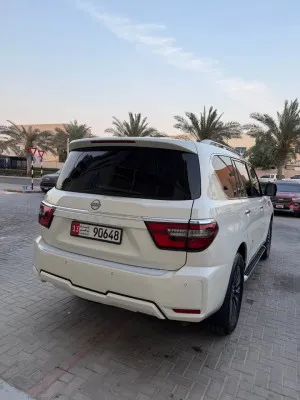 2014 نيسان باترول LE