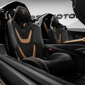 2021 لامبورجيني سيان