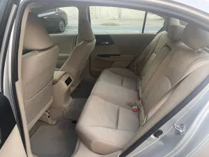 2016 هوندا أكورد LX