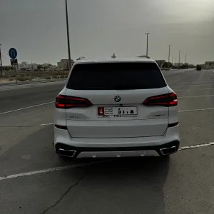 2019 BMW X5 4.6i