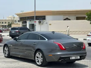 2016 جاكوار اكس جي ال