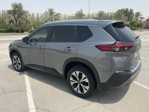 2023 نيسان روج SV