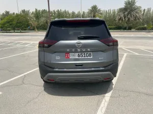 2023 نيسان روج SV