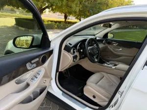 2018 Mercedes-Benz GLC GLC300
