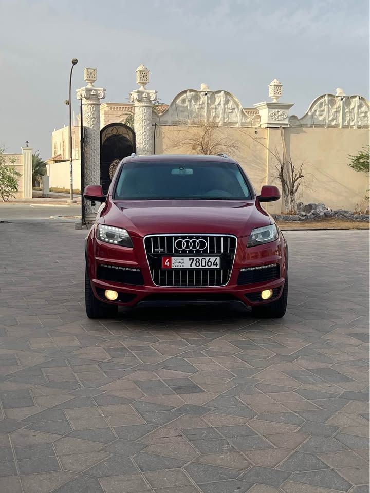 2010 اودي كيو٧ Prestige