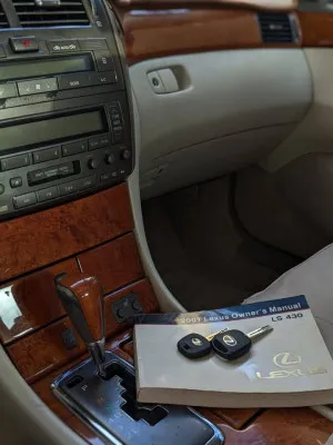 2001 لكزس آل آس ٤٣٠