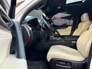 2017 Lexus LX 570
