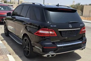 2015 مرسيدس-بنز ام ال ML63 AMG