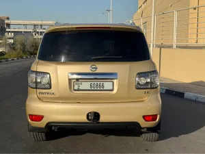 2012 نيسان باترول SE PLATINUM CITY