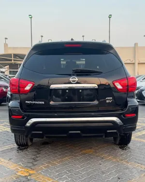 2018 Nissan Pathfinder S