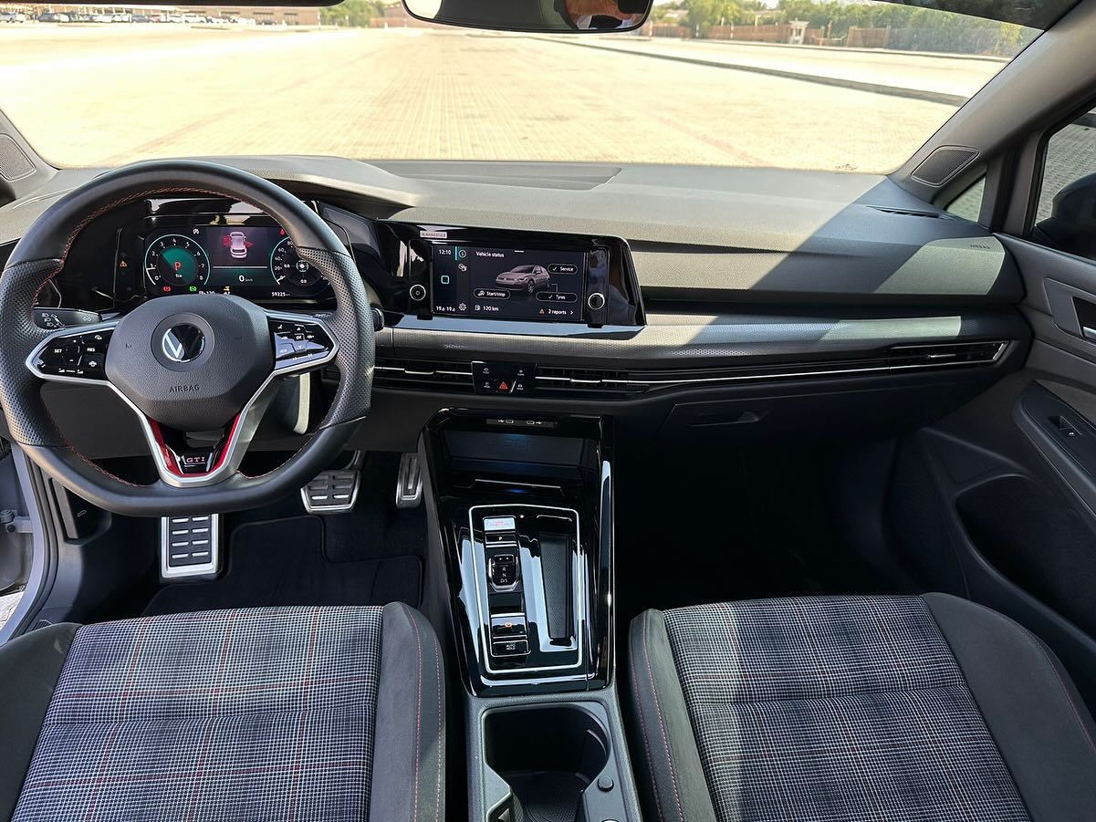 2023 فولجس فاجن جولف GTI