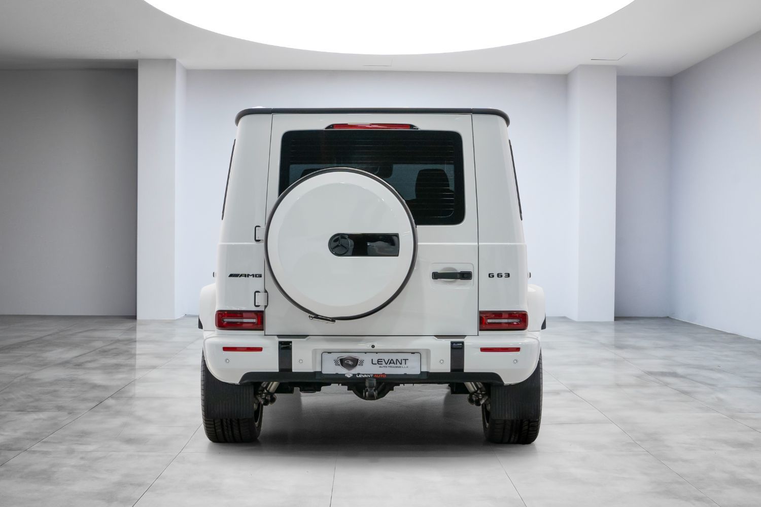 2025 مرسيدس-بنز الفئة - G G63 AMG