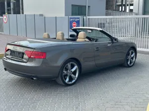 2015 اودي آي ٥ Premium Plus