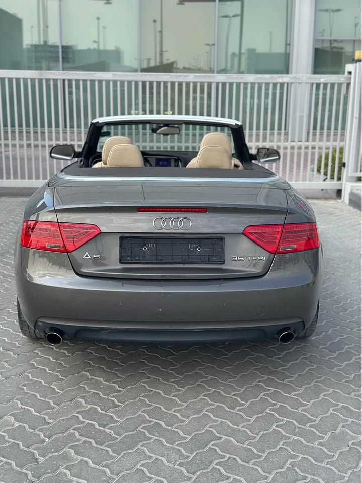 2015 اودي آي ٥ Premium Plus