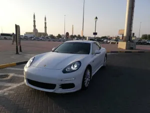 2015 بورش باناميرا S