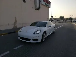 2015 بورش باناميرا S