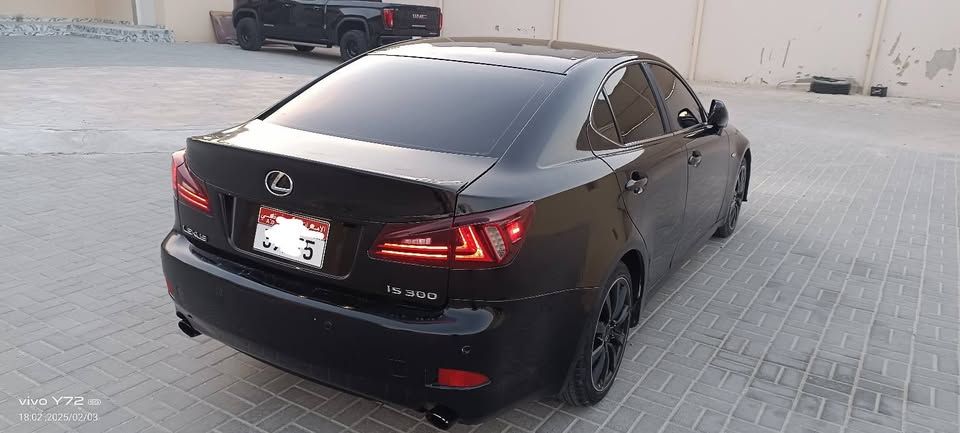 2007 لكزس اي اس IS 300