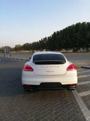 2015 بورش باناميرا S