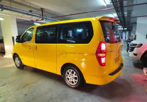 2009 Hyundai H1 Deluxe
