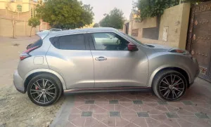2015 نيسان جوك N-Connecta