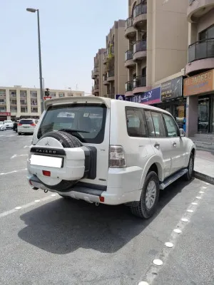 2014 ميتسوبيشي باجيرو GT