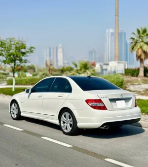 2010 مرسيدس-بنز آلفئة - C C200