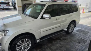 2018 Mitsubishi Pajero GLS