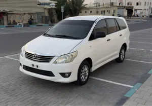 2014 Toyota Innova 2.7 GX 8 STR A