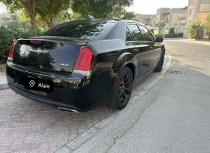 2019 كرايسلر ٣٠٠ S