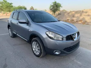 2011 نيسان قاشقاي N-Connecta