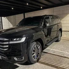 2023 Toyota Land Cruiser VXR