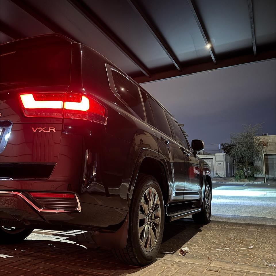 2023 Toyota Land Cruiser VXR
