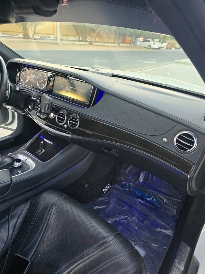 2014 مرسيدس-بنز الفئة - S S63 AMG