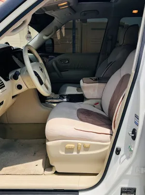 2010 نيسان باترول SE T2