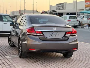 2015 هوندا سيفك Sport