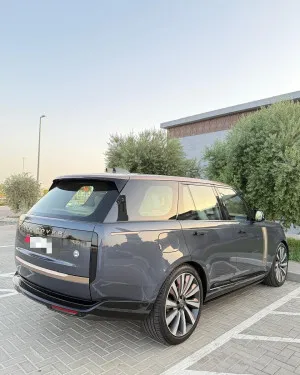 2023 لاند روفر رينج روفر SV