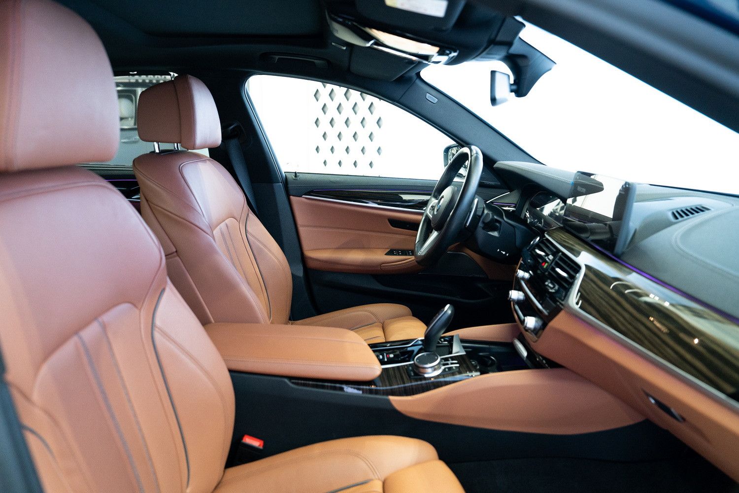 2023 BMW 5-Series 530i M