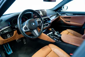 2023 BMW 5-Series 530i M