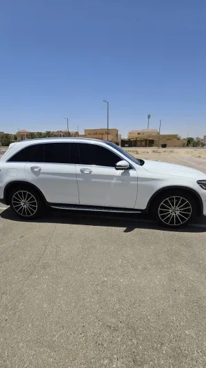 2018 مرسيدس-بنز GLC - جي ال سي GLC250