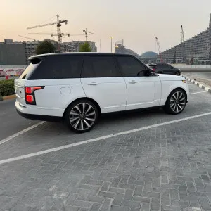 2019 لاند روفر رينج روفر Supercharged