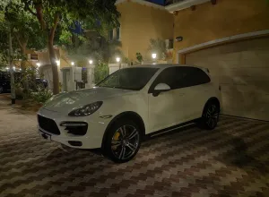 2011 بورش كاين Turbo