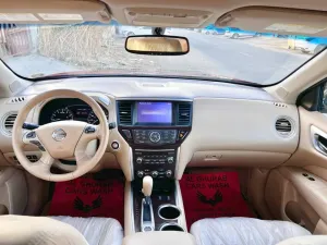 2014 Nissan Pathfinder SL