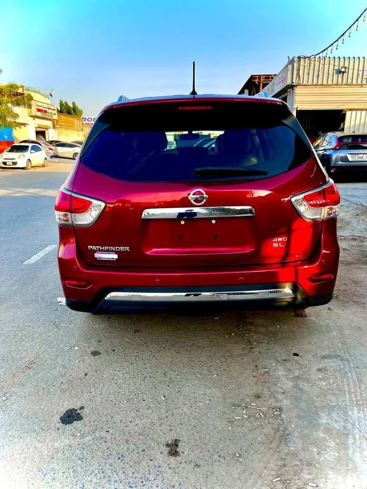 2014 Nissan Pathfinder SL