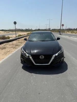 2020 نيسان آلتيما SR