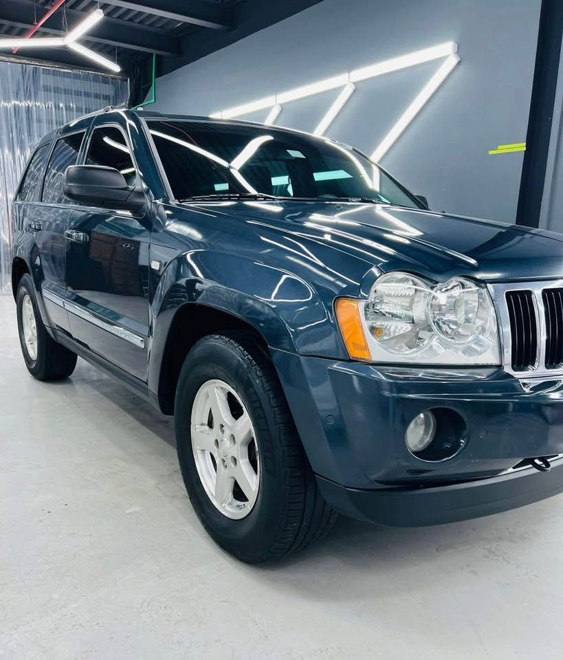 2007 Jeep Grand Cherokee Laredo E