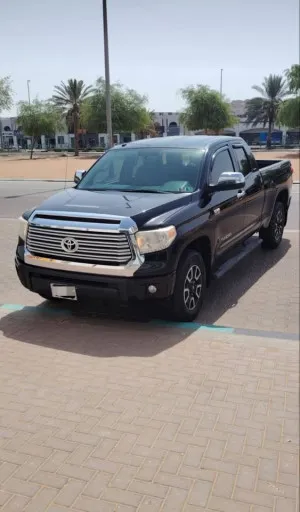 2017 Toyota Tundra Platinum