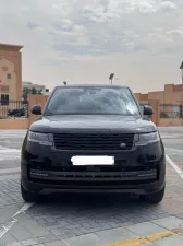 2024 LAND ROVER RANGE ROVER VOGUE SUPERCHARGED WITH WARRANTY  P530, V8  4.4L BLACK EDITION- AUTOMATIC . GASOLINE . ALL WHEEL DRIVE . 5 SEATS . 5 DOORS