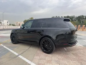 2024 لاند روفر رينج روفر HSE Supercharged
